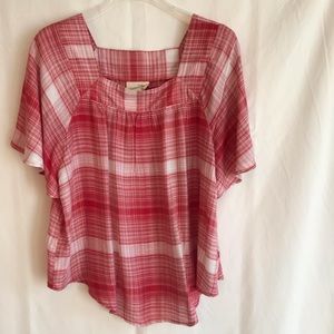 Universal Thread Red and White top